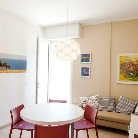 Appartamento Casa Prima Fila Mare Porto San Giorgio