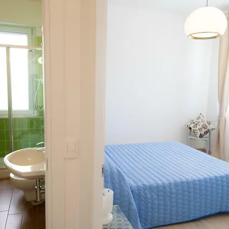 Appartamento Casa Prima Fila Mare Porto San Giorgio